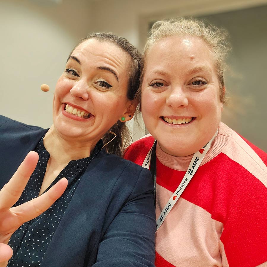 Susanne Trautmann und Sarah Sunderbrink im Gespräch über Community Building im B2B